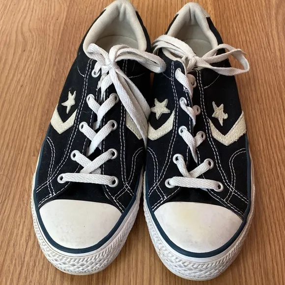 ❤️ Converse Classic Black White Canvas Sneakers Korea Exclusive Women’s 8.5