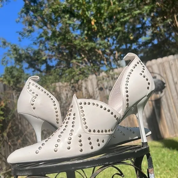 ▶️ JEFFREY CAMPBELL ◀️. Spangled D'orsay Pump - White Gold Leather 9.5