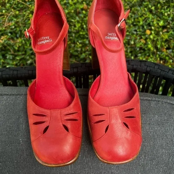 ▶️ Jeffrey Campbell◀️ Star Man Pump Size 10 Red