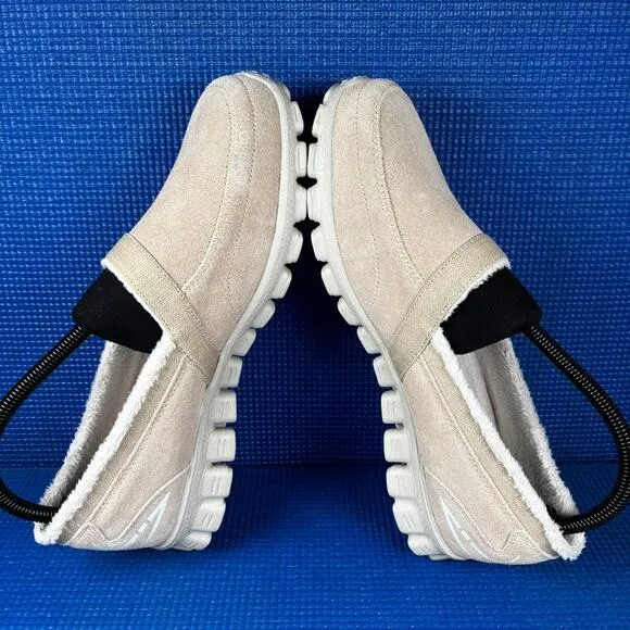 🔴 SKECHERS LIGHT-WEIGHT MF Women`s Size 8.5 Beige Comfort Walking Shoes 22647