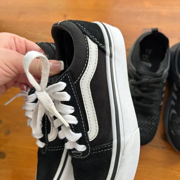 2 Pairs of Kids Sneakers
