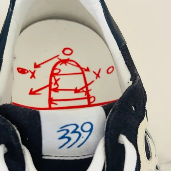 33.9 Elite Edition Navy and White Sneakers