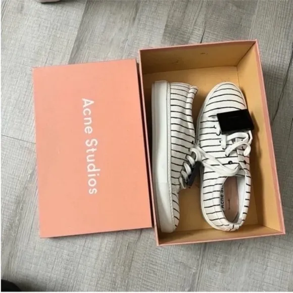 ACNE STUDIOS Stripe White/Black Sneakers Size 40