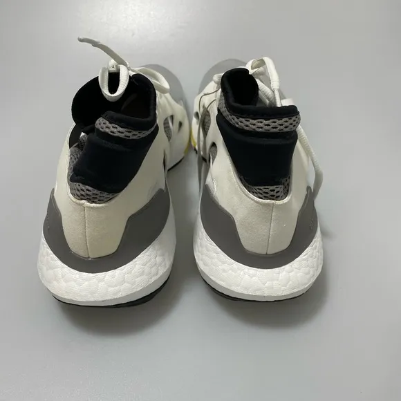Adidas by Stella McCartneyASMC Ultraboost 21 Metallic Sneakers Women’s 9 $230.