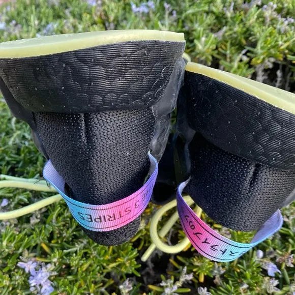 Adidas Kids Black and Green NMD R1 V2 Shoes