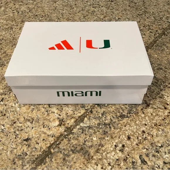Adidas Miami Hurricanes Alphaboost  IH6337 V2 Shoes Men Size 9.5 Full Box