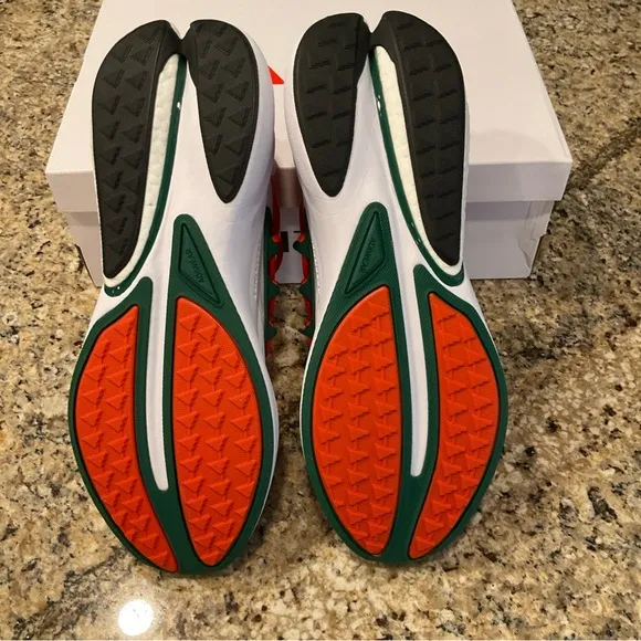 Adidas Miami Hurricanes Alphaboost  IH6337 V2 Shoes Men Size 9.5 Full Box