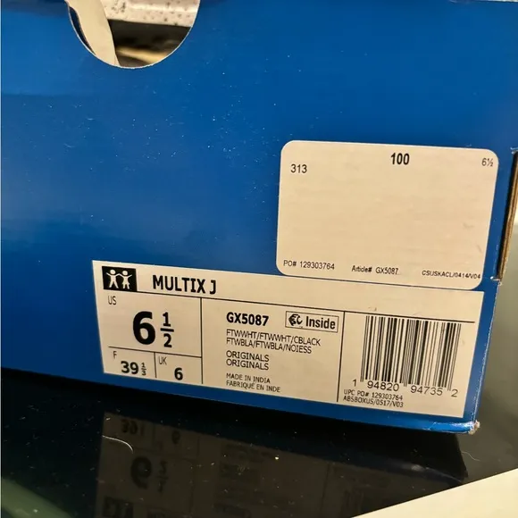 Adidas Multix Spotlight 2.0 White and Black Sneakers Y 6.5