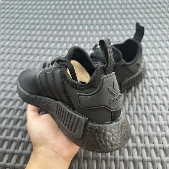 Adidas NMD_R1 Men's Athletic Shoes Triple Black FV9015 Size 4.5