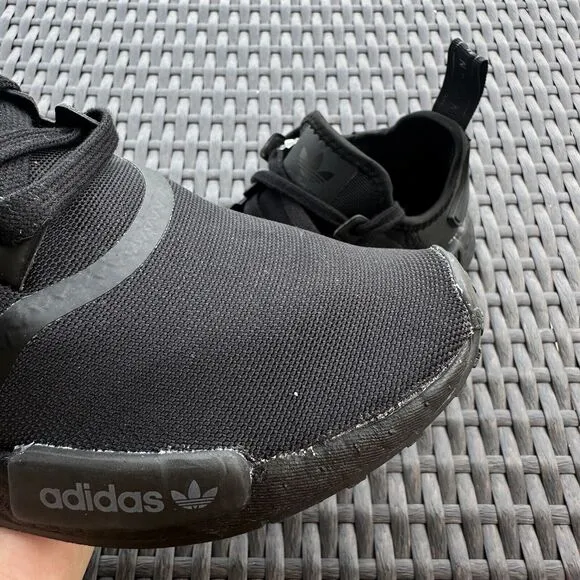 Adidas NMD_R1 Men's Athletic Shoes Triple Black FV9015 Size 4.5