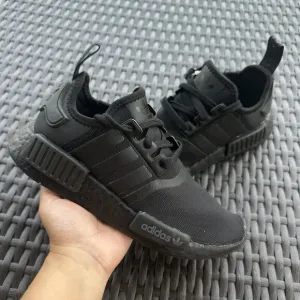 Adidas NMD_R1 Men's Athletic Shoes Triple Black FV9015 Size 4.5
