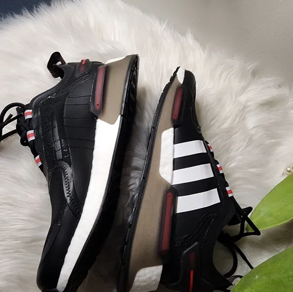 ADIDAS ORIGINALS NMD_R1 V3 CASUAL Women SHOES new