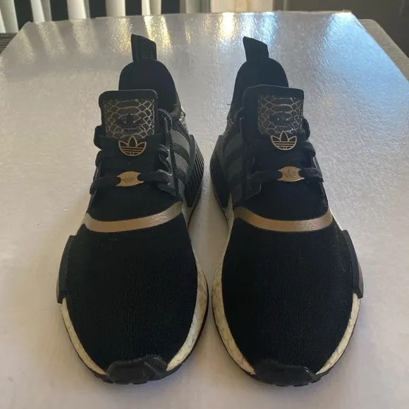 ADIDAS Originals Women’s NMD R1 Sneakers GY6300 Black / Rose Gold Size 8