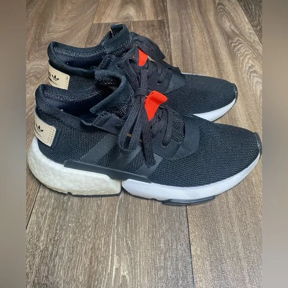 Adidas Pod S3.1 J. New. Various Kids Sizes: 4.1/2
