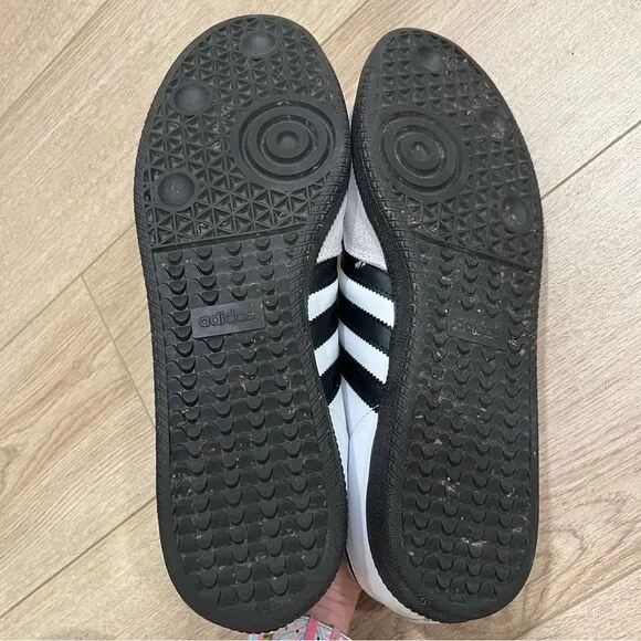 Adidas Samba Classic Shoes Sneakers Men’s Soccer White Black Gum Sole Size 13.5