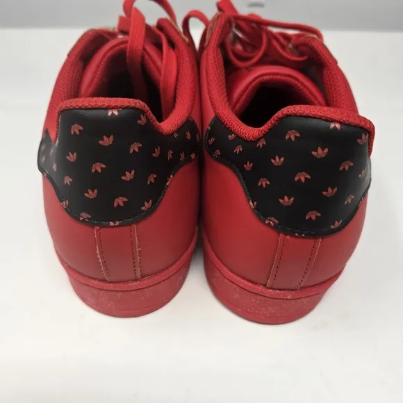 Adidas Superstar Scarlet Core Black Men’s 9.5 Shelltoe Sneakers ID9773 Red Sole.
