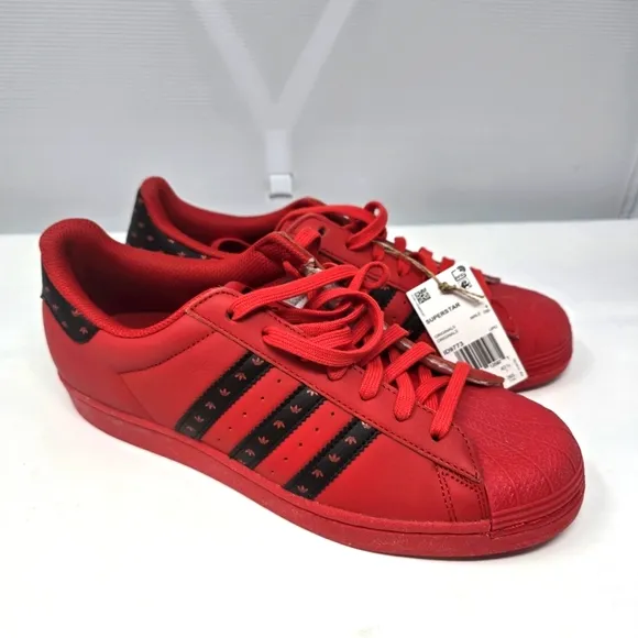 Adidas Superstar Scarlet Core Black Men’s 9.5 Shelltoe Sneakers ID9773 Red Sole.