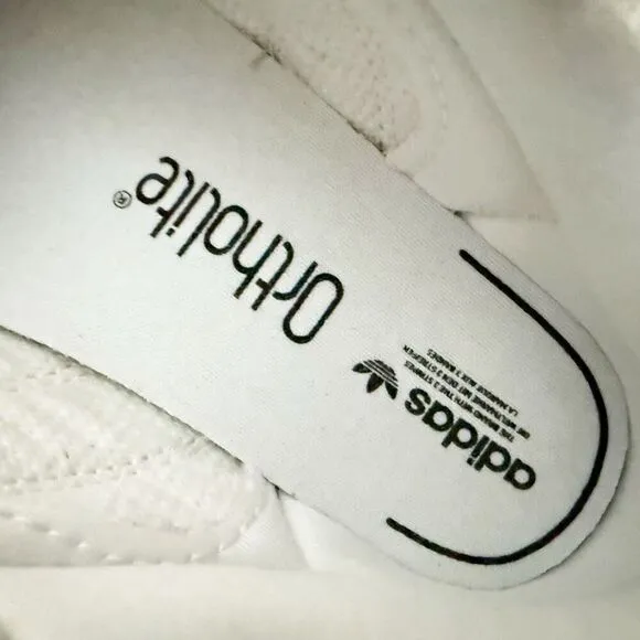 ADIDAS | Unisex Baby Superstar Sneaker White Black Iridescent Unicorn | Kids 7