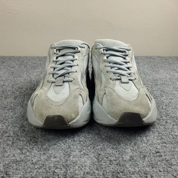 Adidas Yeezy Boost 700 V2 Mens 8 Hospital Blue Gray Shoes Sneakers FV8424