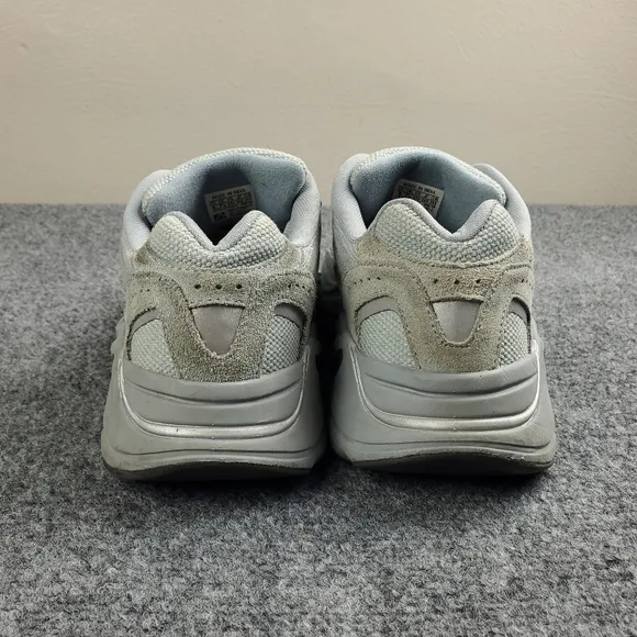 Adidas Yeezy Boost 700 V2 Mens 8 Hospital Blue Gray Shoes Sneakers FV8424