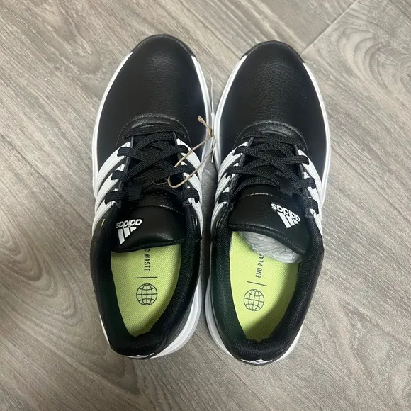 Adidas Youth 4.5 Golf Shoes Spiked Black White Performance Comfort Size