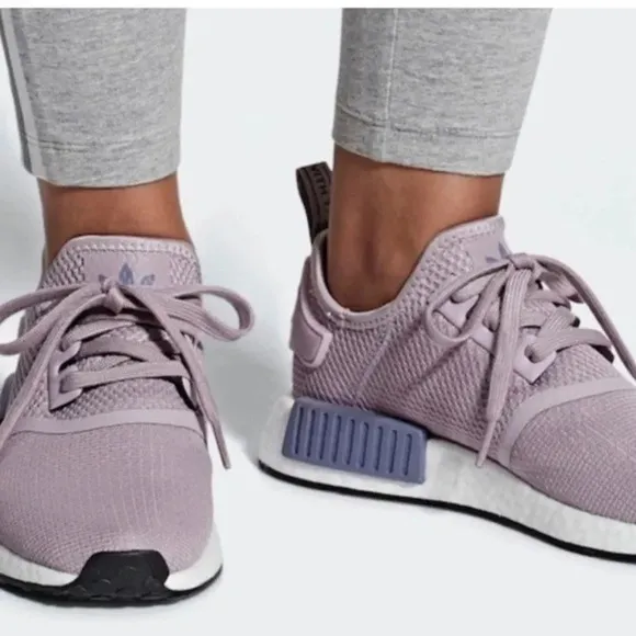 Adidas Boost NMD R1 Athletic Comfy Sneakers Light Purple Lavender Lilac 7.5 8