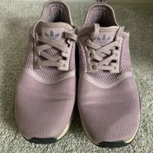 Adidas Boost NMD R1 Athletic Comfy Sneakers Light Purple Lavender Lilac 7.5 8