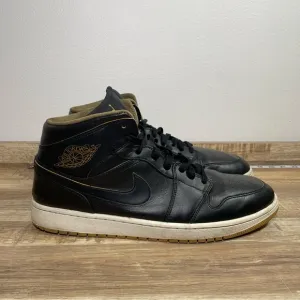 Air Jordan 1 Mid Black Gold‎ Men's Size 14 Casual Sneakers EUC 554724-042