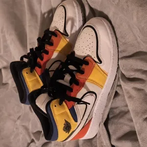 Air Jordan 1 Mid SE PS Multi-Color Canvas Sneakers, 5Y