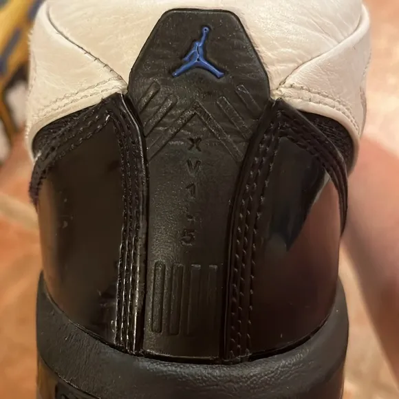 Air Jordan XV1.5 16.5 Rare White Black Blue Sole Varsity Sz 10 Sneakers Nike