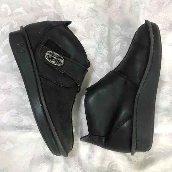 Alegria by PG Lite Caiti Black Leather Bootie size 37 EU 7-7.5 US