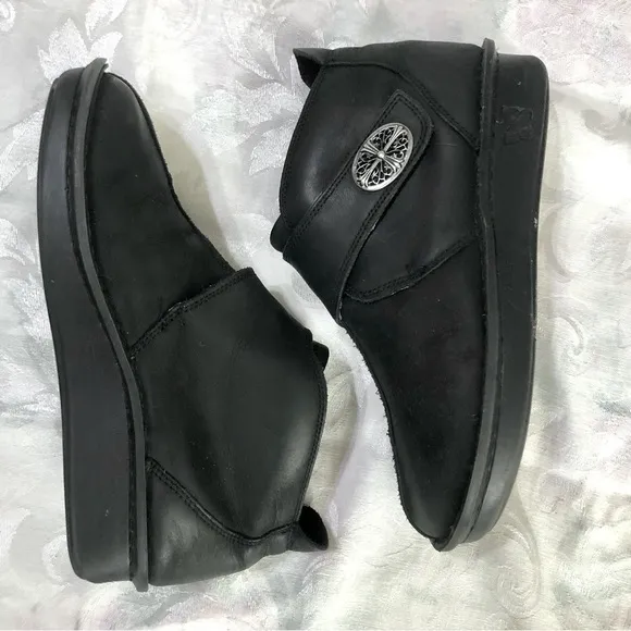 Alegria by PG Lite Caiti Black Leather Bootie size 37 EU 7-7.5 US