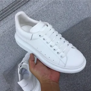 Alexander McQueen Sneake White Women's casual shoes