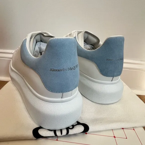 ALEXANDER MCQUEENLeather Oversized Sneakers ( size 39)