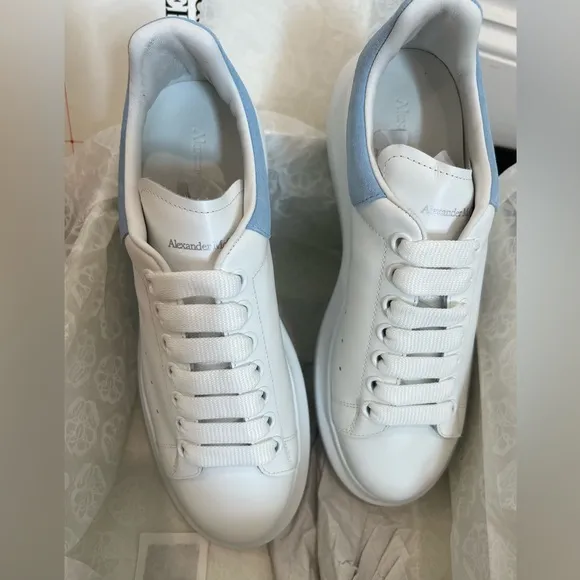ALEXANDER MCQUEENLeather Oversized Sneakers ( size 39)