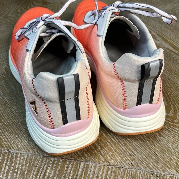 ALIGN Trixie Coral Ombré Nurse Hospital Sneaker 9.5