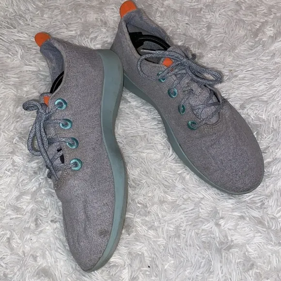Allbirds gray felt and sea foam green sole sneakers