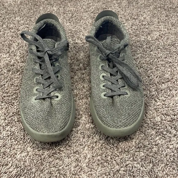 Allbirds Tree Piper Mens Size 10 Olive green TP Casual Athletic Shoes Sneakers.