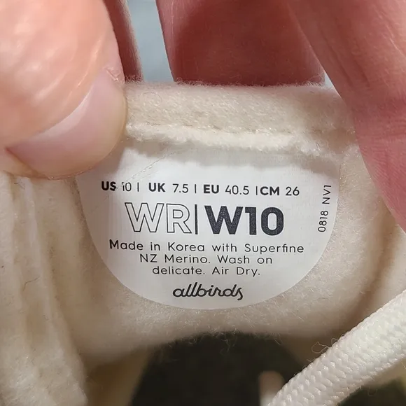 Allbirds Women's Wool Runner Natural White Sneakers Women's Size 10
