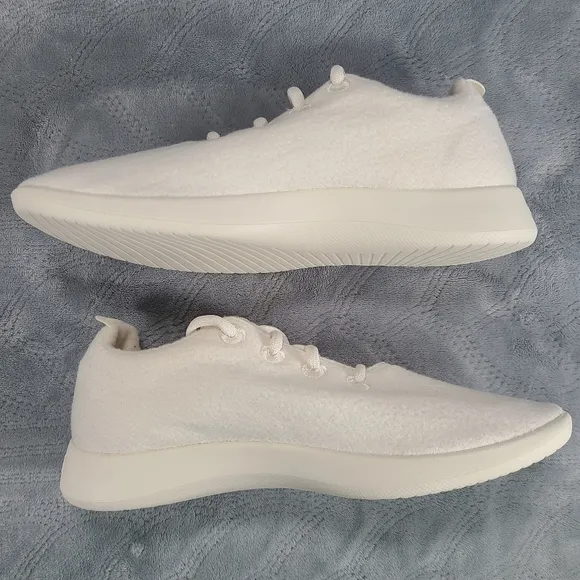 Allbirds Women's Wool Runner Natural White Sneakers Women's Size 10