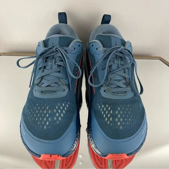ALTRA Women’s Blue Coral Paradigm 5 Ego Midsole Stabilipod Running Sneaker Shoes