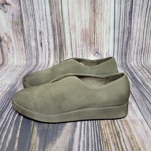 ANTELOPE Grey Nappa Oval Flatform Slip On Shoes