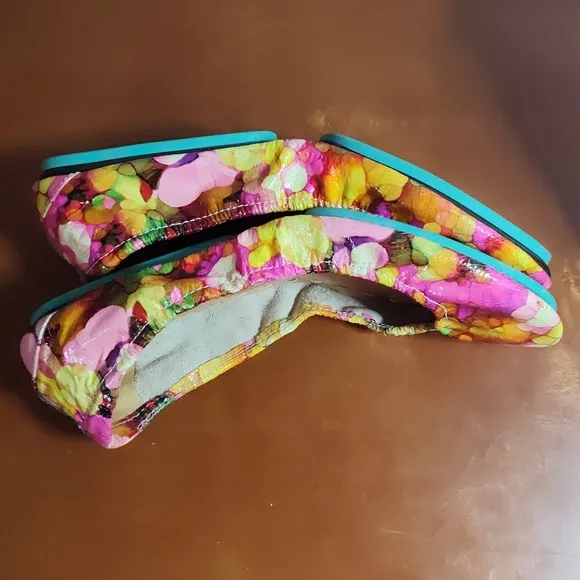 Aquarella Tieks, Size 9