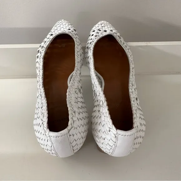 Aquatalia Heels White Woven Shoes Women’s Size 8 *MinorWear