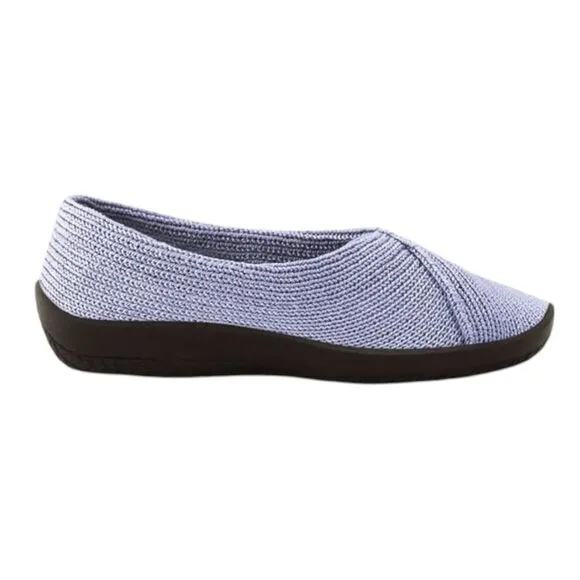 ARCOPEDICO Women’s Knit Mailu Slip On Shoes in the Size 41/ 9.5-10 US Size