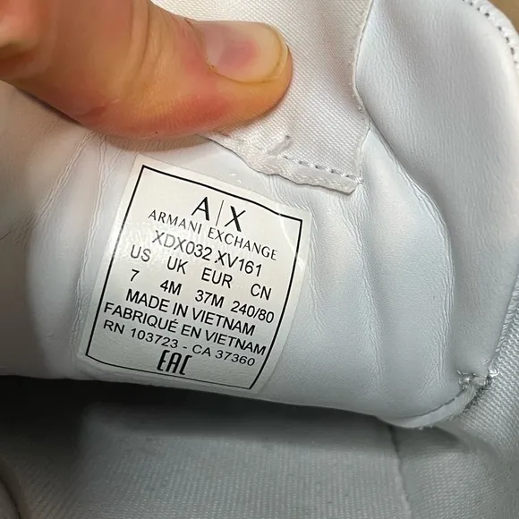 Armani Exchange Men's Lace-Up Low-Top Sneakers White Size 7 US