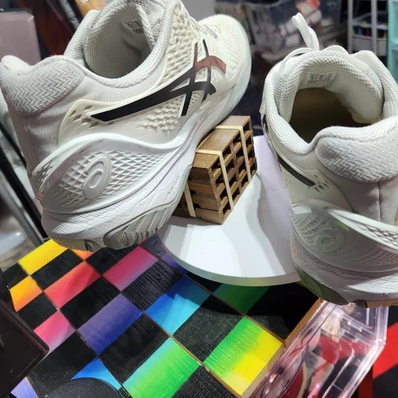 ASICS Men's White Running Shoes