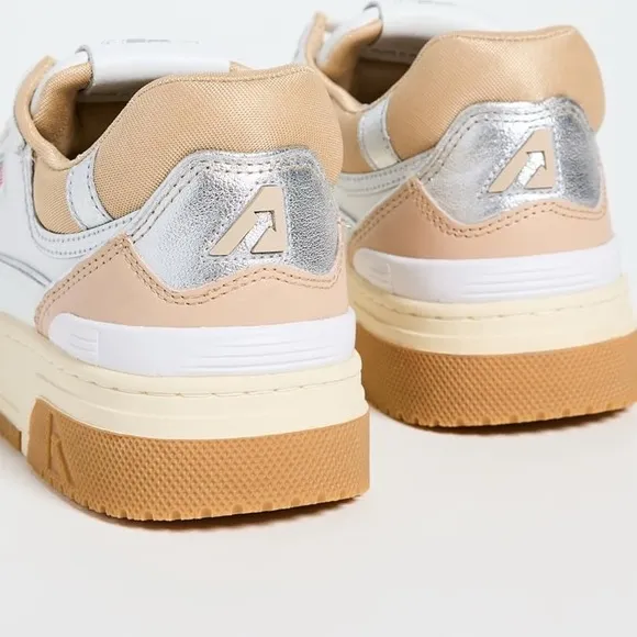 Autry Women's White and Tan Sneakers