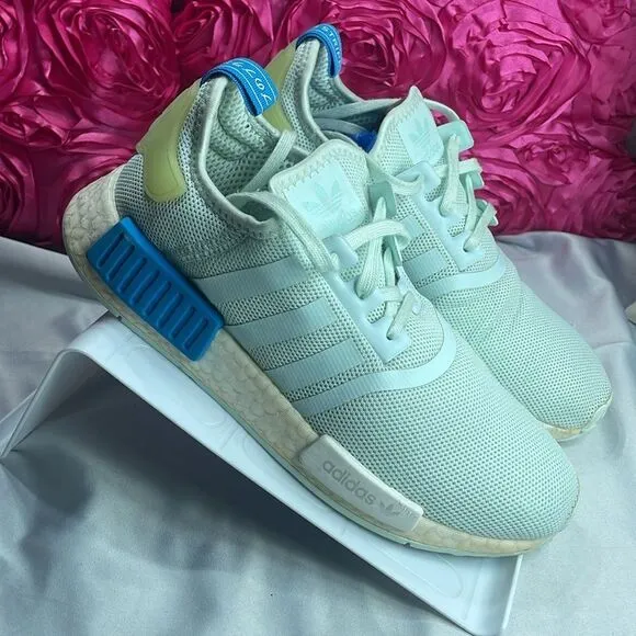 (B) Adidas NMD_R1 Ice Mint Kids' Running Shoes CG6983, Size 6.5