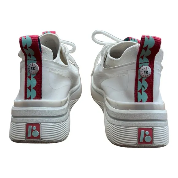 Bala Twelves Flow White Sneaker Hospital Nurse Fluid Resistant Women’s Size 6